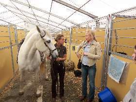 Equitana Stallzelt mit Linda Weritz